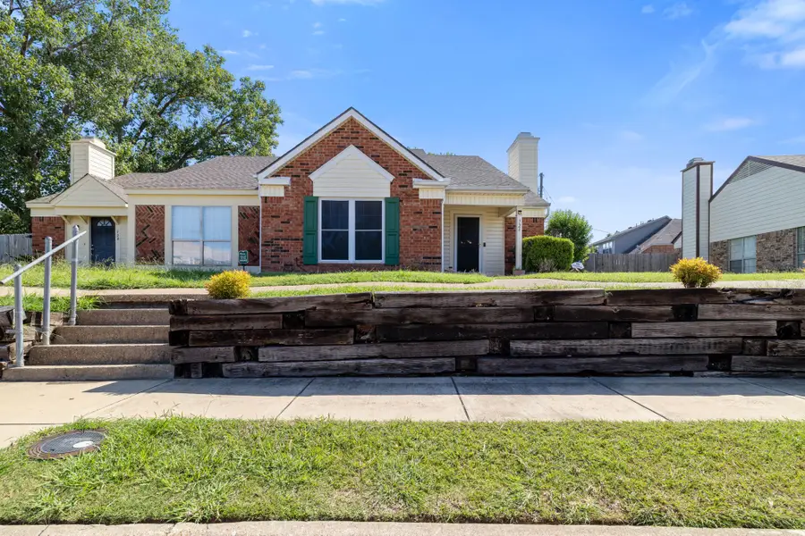 724 Lee Street, Mesquite, TX 75149 - Image #2