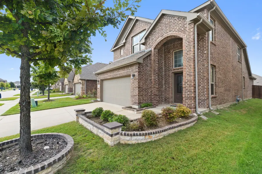 9908 Prairie Dog Lane, McKinney, TX 75071 - Image #2