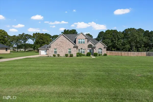 5882 Sunset Trace Drive, Keithville, LA 71047