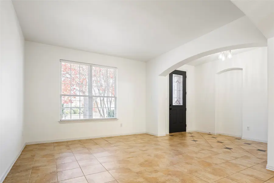 498 Jefferson Lane, Lake Dallas, TX 75065 - Image #3