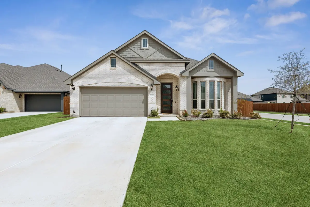 225 Clairmont Drive, Ponder, TX 76259 - Image #1