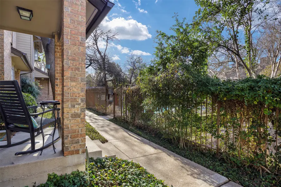 9910 Royal Lane #702, Dallas, TX 75231 - Image #2