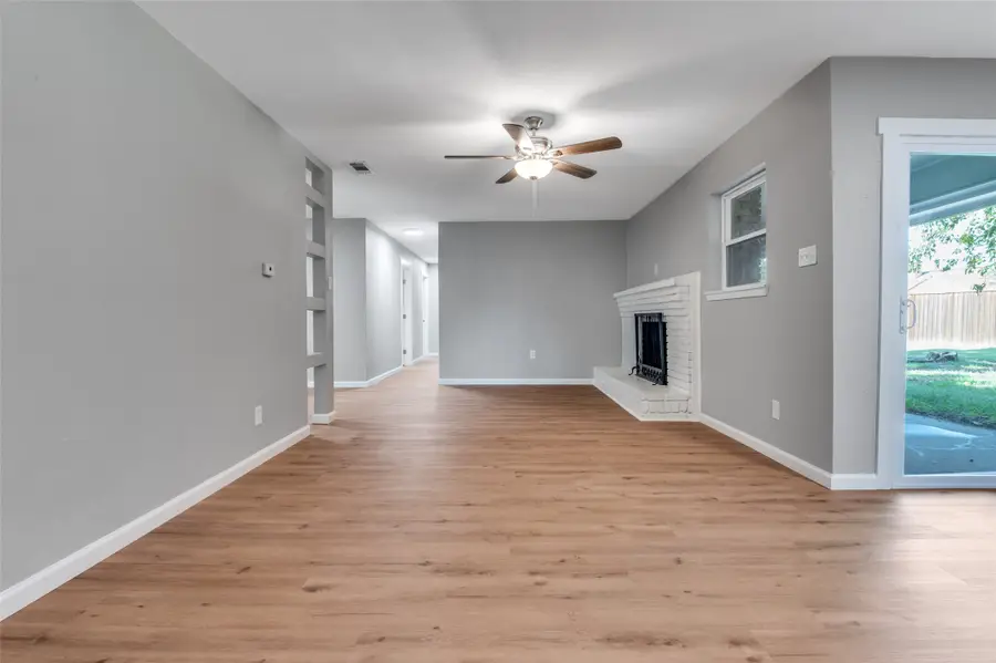 125 Stardust Lane, Desoto, TX 75115 - Image #3