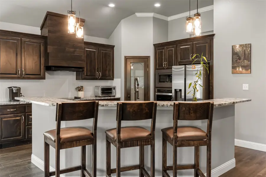 4905 Frio Drive, Granbury, TX 76048 - Image #2