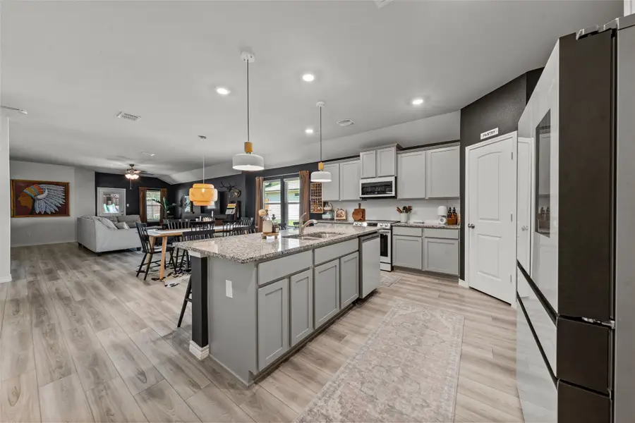 10900 Peperak Court, Waco, TX 76708 - Image #2