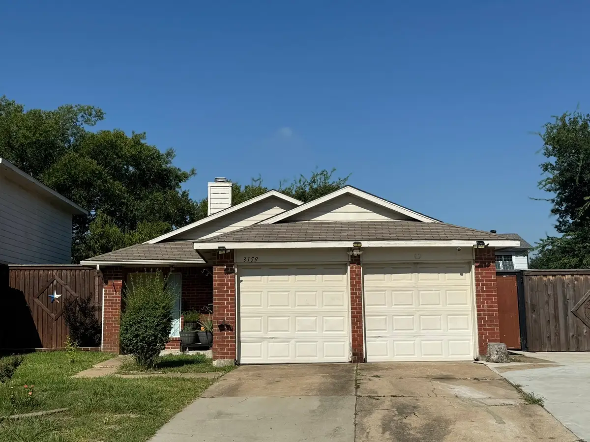 3159 Cross Creek Circle, Grand Prairie, TX 75052 - Image #1