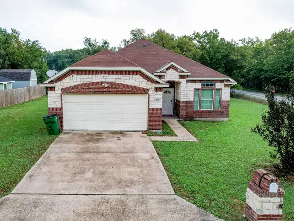 509 Thomas Street, Terrell, TX 75160