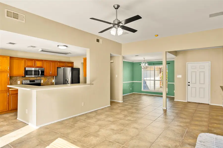 3901 Georgetown Drive, Sachse, TX 75048 - Image #3