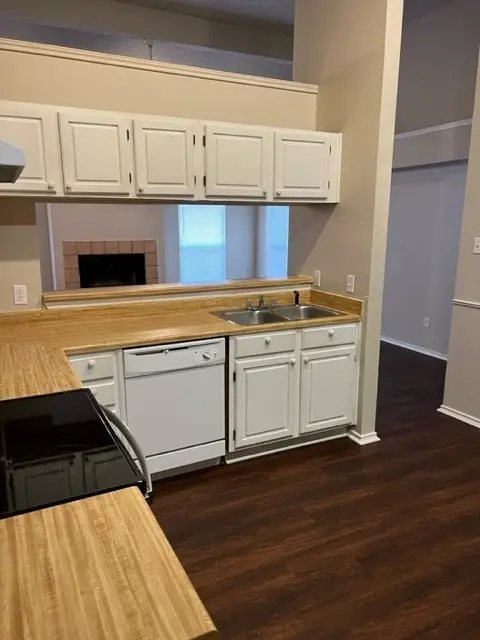 4779 Wineberry Drive, Fort Worth, TX 76137 - Image #2