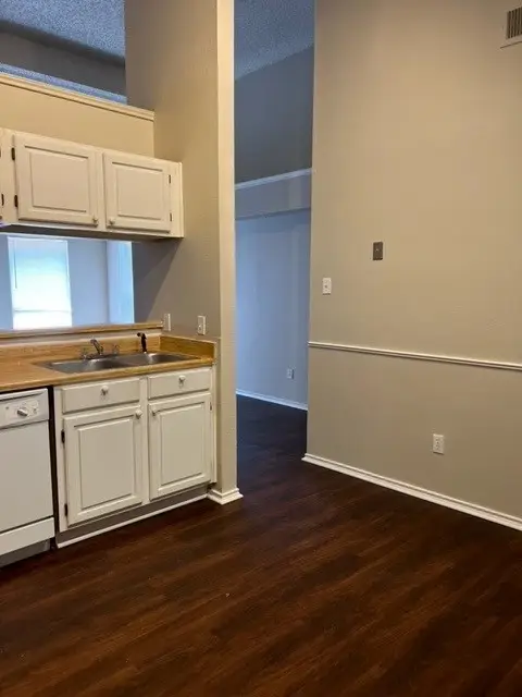 4779 Wineberry Drive, Fort Worth, TX 76137 - Image #3