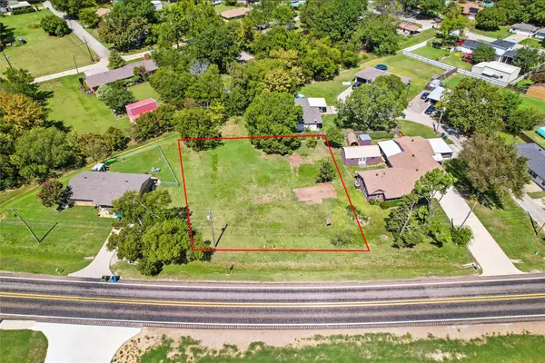 309 W Sherman Drive, Aubrey, TX 76227