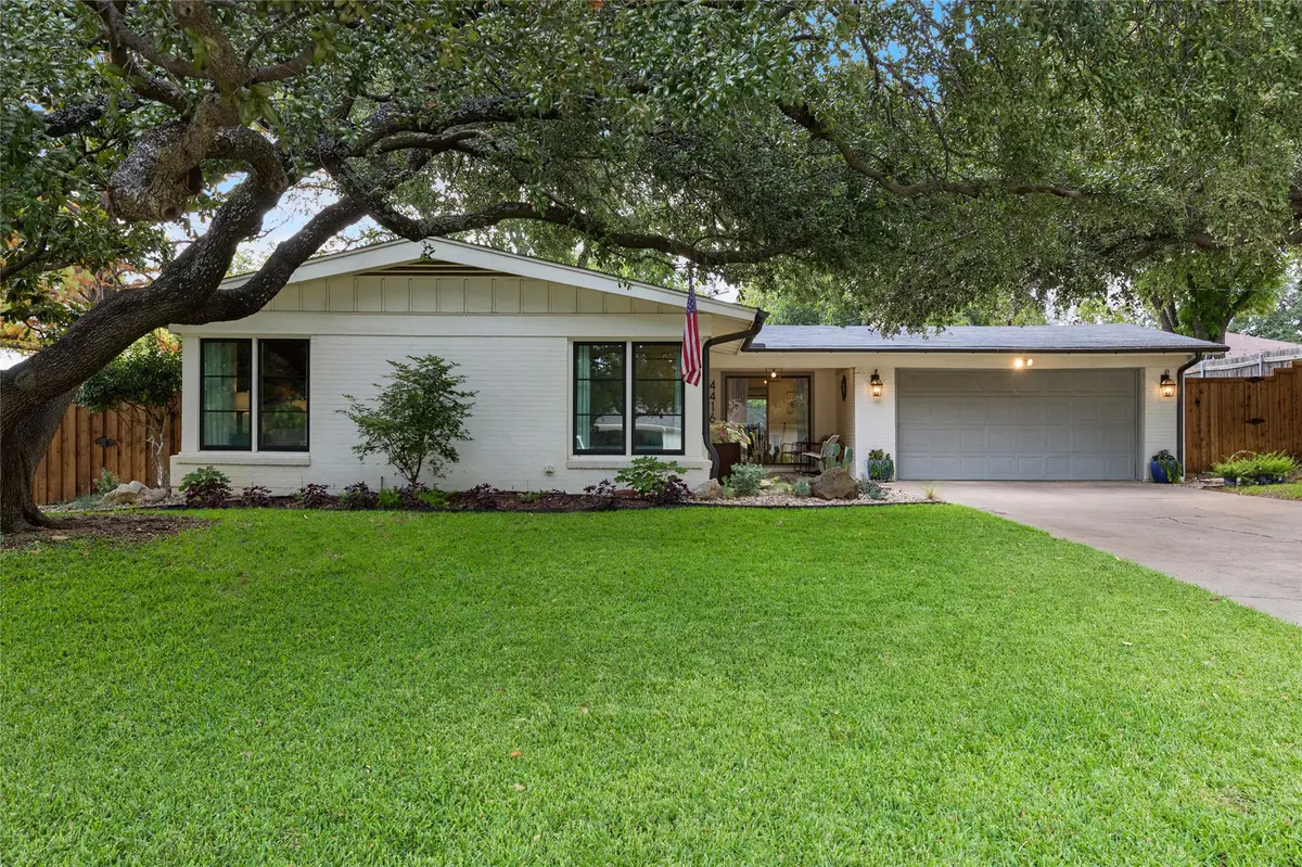 4416 Stonedale Road, Fort Worth, TX 76116 - Image #1