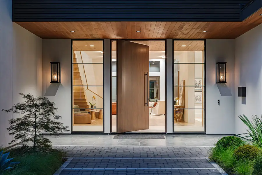 6411 Chevy Chase Avenue, Dallas, TX 75225 - Image #2