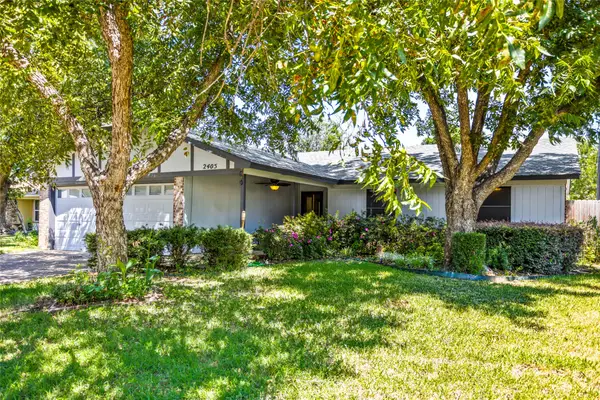 2405 Engleford Drive, Arlington, TX 76015