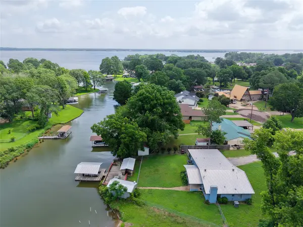 111 Rocking Chair Ranch Road, Trinidad, TX 75163