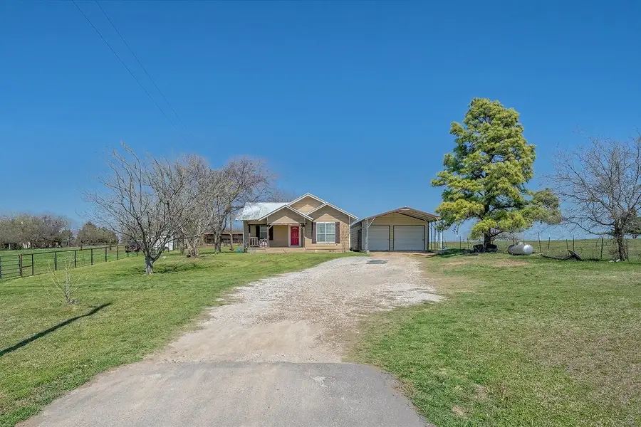 945 Fm 902, Gainesville, TX 76240 - Image #2