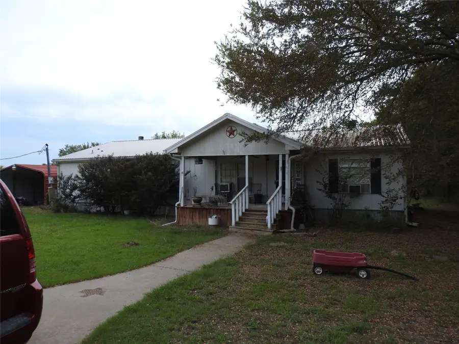 421 County Road 2905, Dodd City, TX 75438 - Image #2