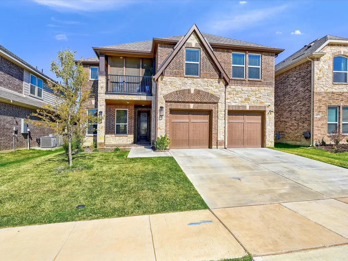 6221 Muller Creek Drive, Celina, TX 75009 - Image #1