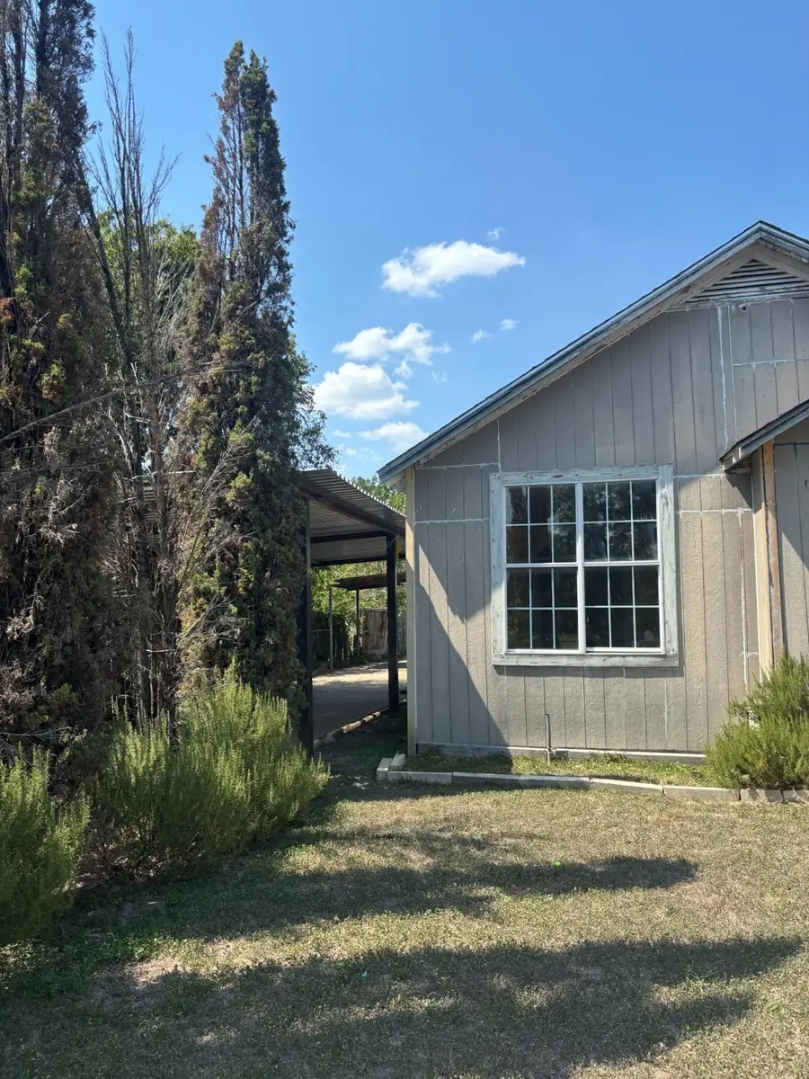 1733 E Ann Arbor Avenue, Dallas, TX 75216 - Image #3