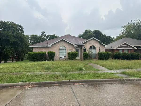 1202 Nancy Lane, Lancaster, TX 75134