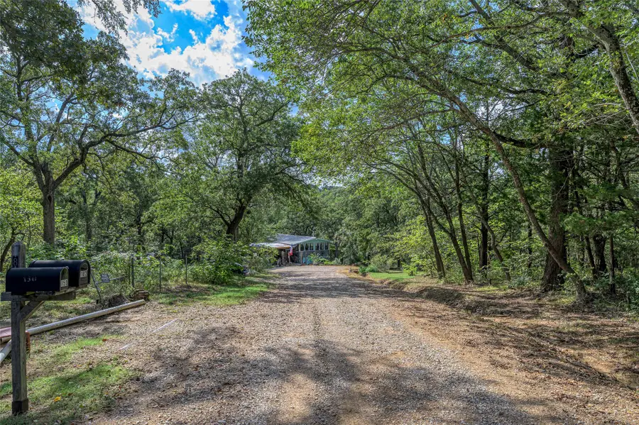 182 Tottenham Drive, Gordonville, TX 76245 - Image #2