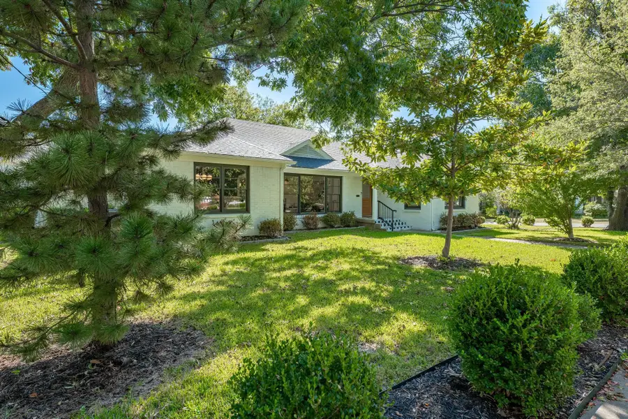 800 N Waddill Street, McKinney, TX 75069 - Image #2