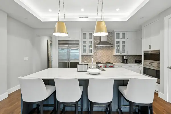 350 Central Avenue #201, Southlake, TX 76092