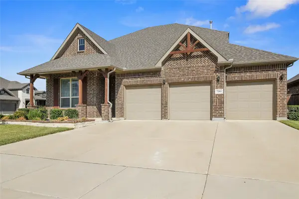 7203 Fallen Crest Lane, Arlington, TX 76001