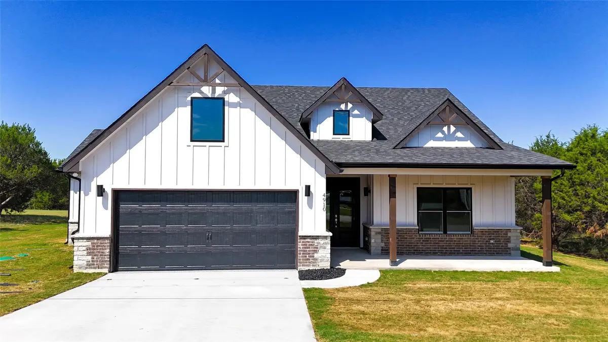 4910 Terlingua Drive, Granbury, TX 76048 - Image #1