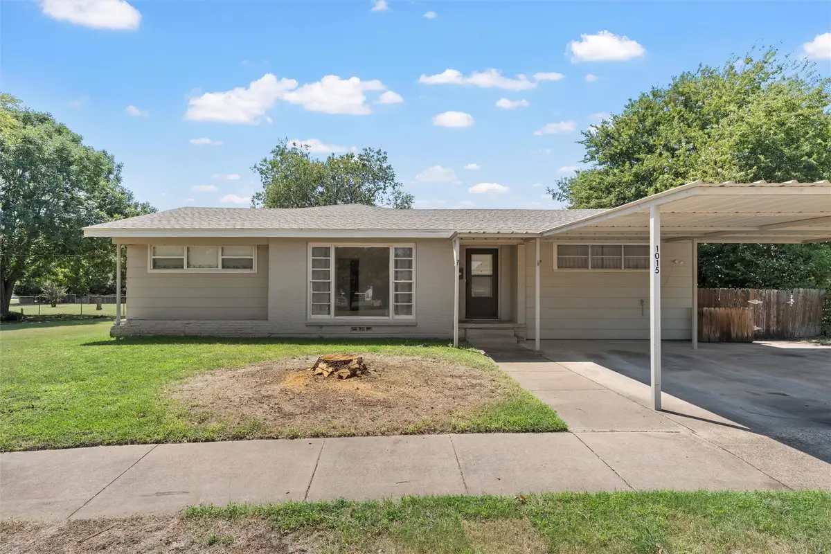 1015 Lincoln Street, McGregor, TX 76657 - #1