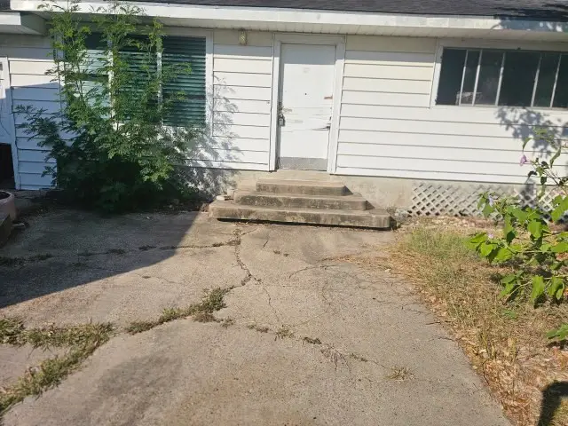 301 Chenoweth Drive, Corpus Christi, TX 78404 - Image #3