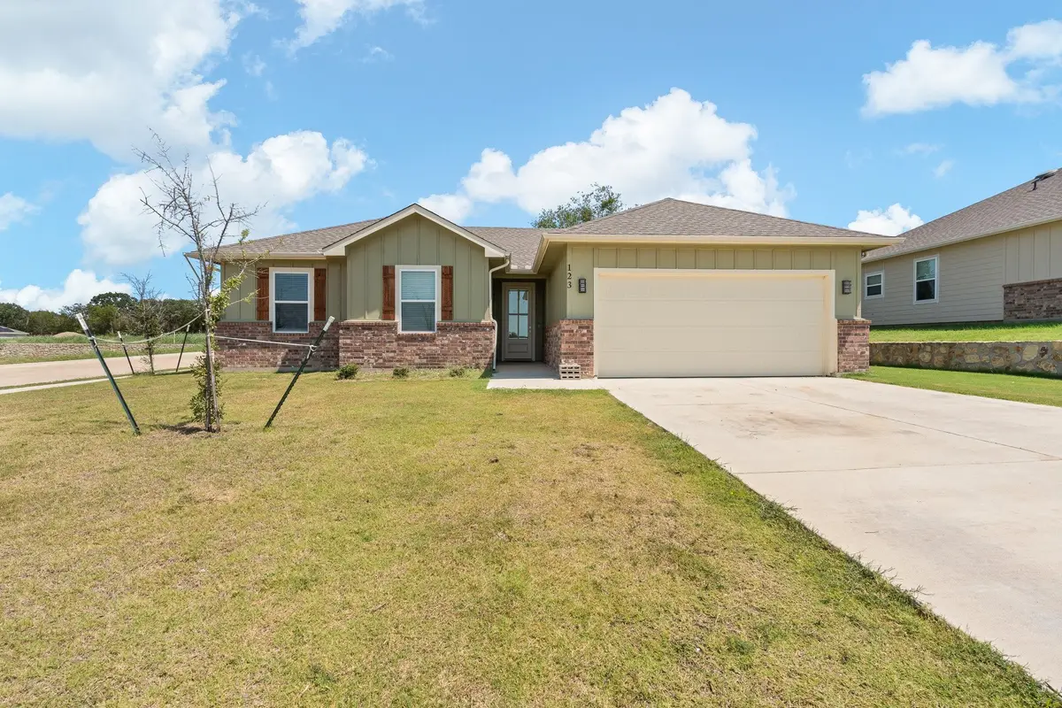 123 Wells Street, Cleburne, TX 76031 - Image #1