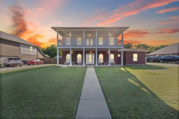 905 Royse Ridge Road, Ennis, TX 75119