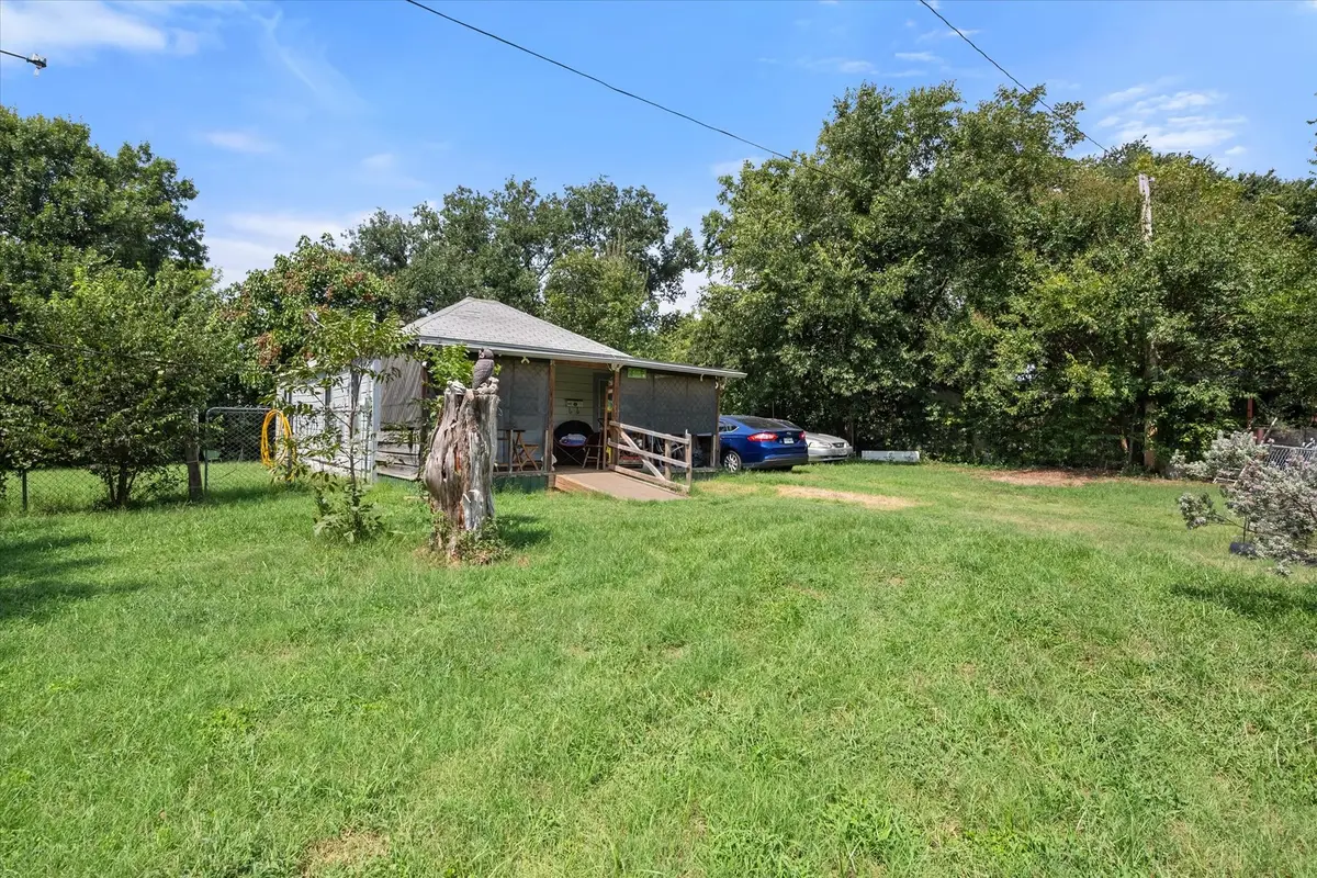 605 Skyline Road, Grand Prairie, TX 75051 - Image #1