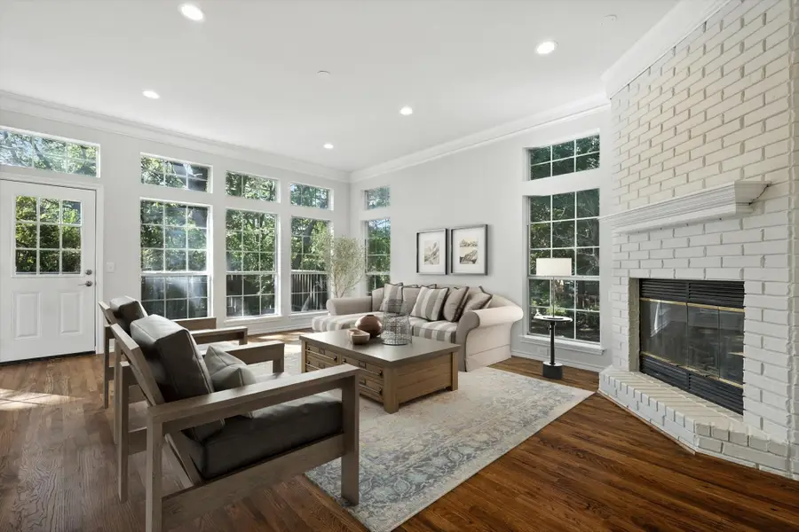 466 Silver Creek Drive, Duncanville, TX 75137 - Image #2