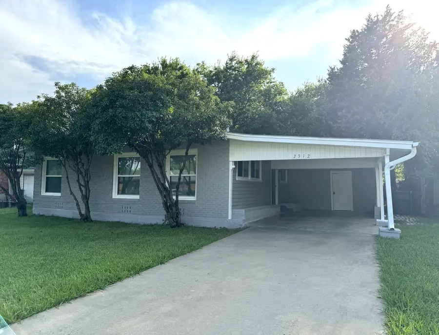 2312 N Shannon Street, Sherman, TX 75092 - Image #2