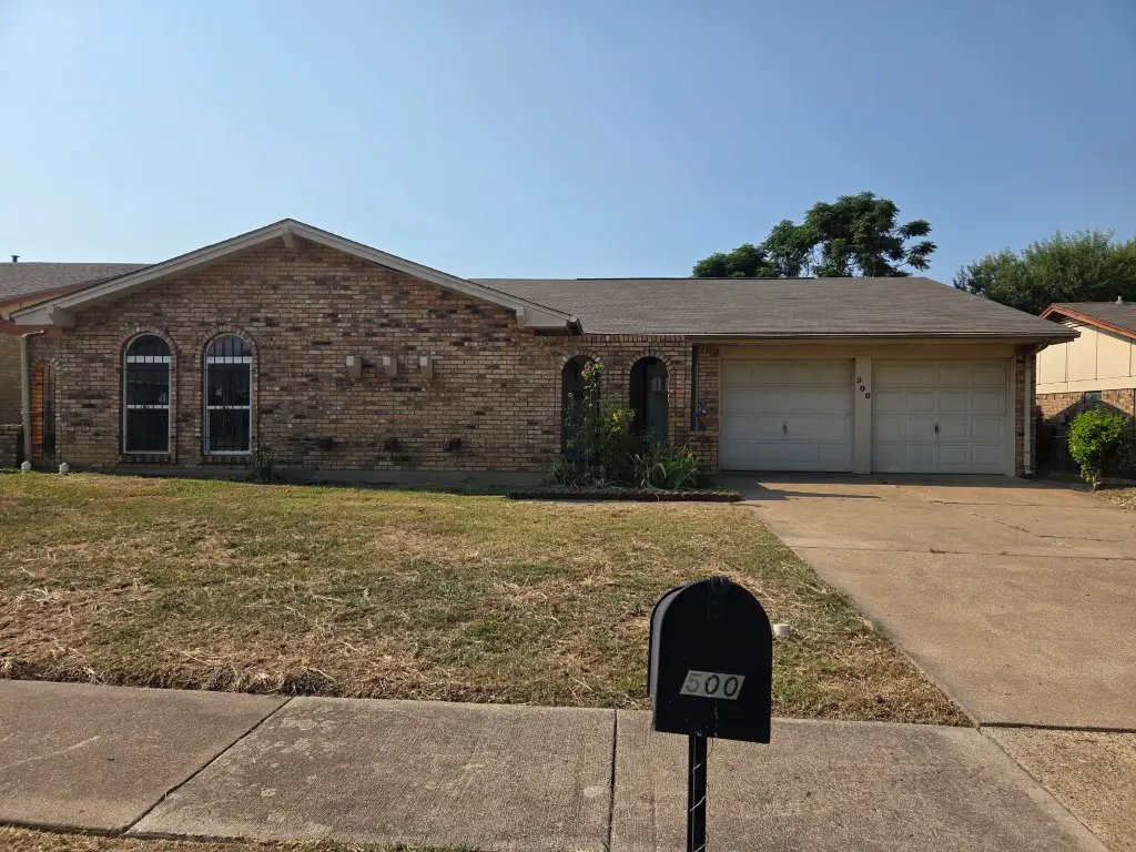 500 Cavendish Drive, Arlington, TX 76014 - Image #1