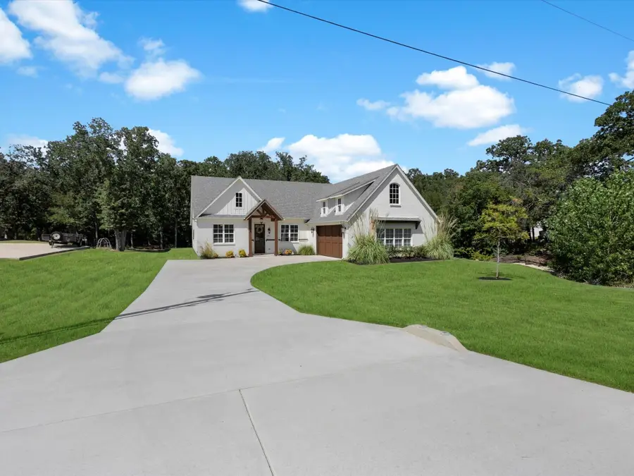 288 Scenic Wood Drive, Reno, TX 76020 - Image #3