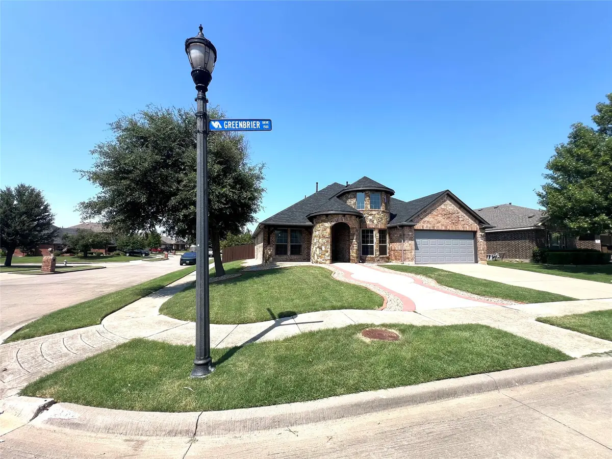 1524 Greenbrier Drive, Van Alstyne, TX 75495 - Image #1