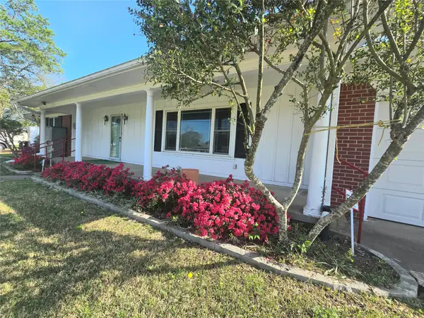 604 E Pennsylvania, Van, TX 75790