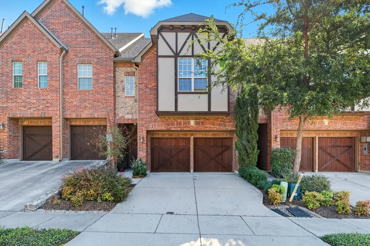 2665 Sherwood Drive, Lewisville, TX 75067 - Image #1