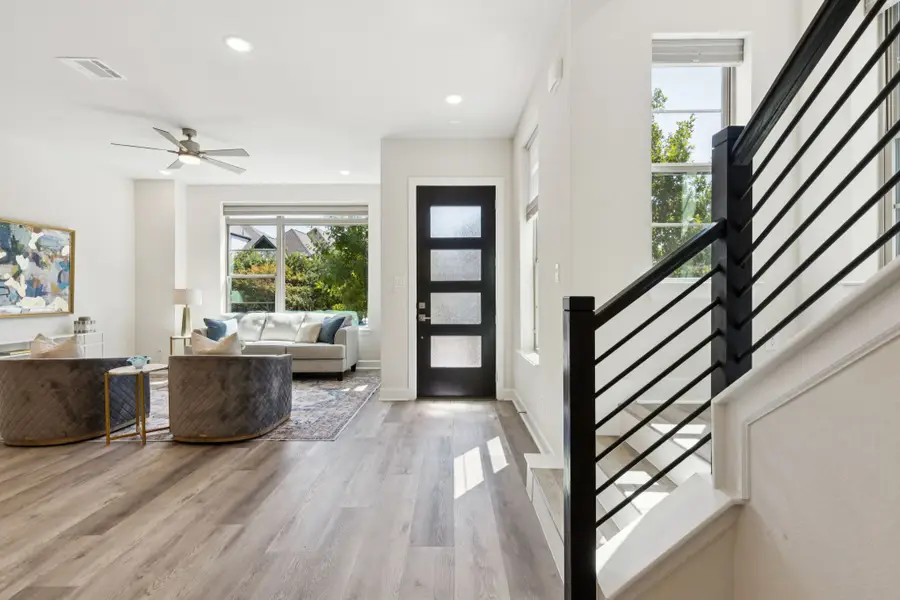 7112 Amber Grove Court, Dallas, TX 75231 - Image #3