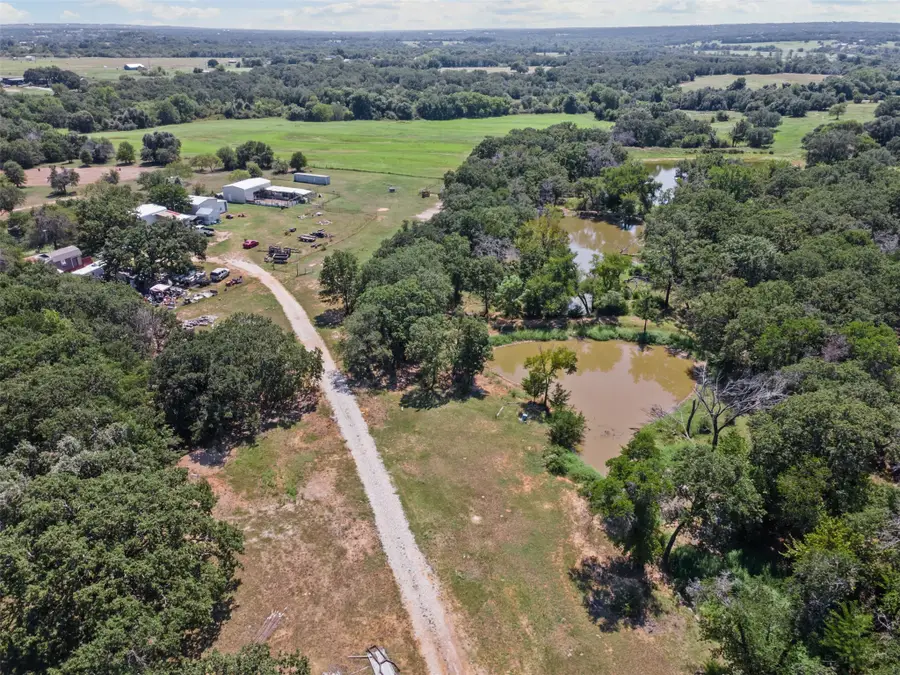 3100 Sarra Lane, Springtown, TX 76082 - Image #2