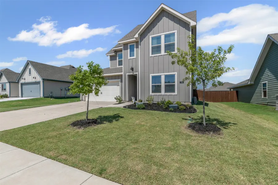 752 Amelia Court, Pilot Point, TX 76258 - Image #3