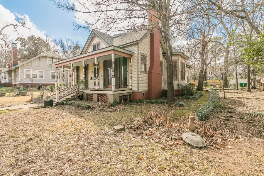 511 S Royall Street, Palestine, TX 75801 - Image #2