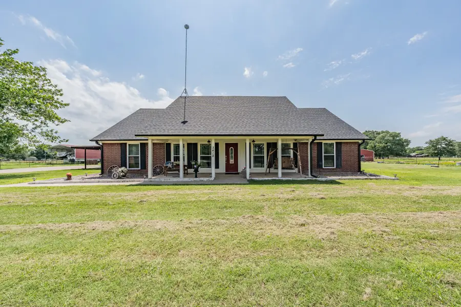 3418 Henderson Drive, Greenville, TX 75402 - Image #2