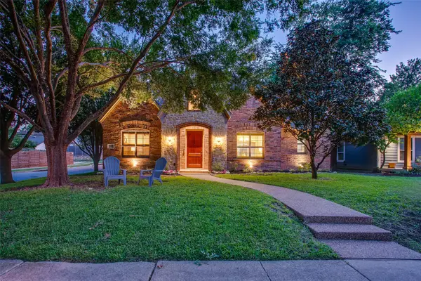 7238 Casa Loma Avenue, Dallas, TX 75214