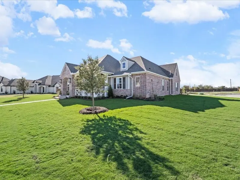100 Victors Circle, McGregor, TX 76657 - Image #3