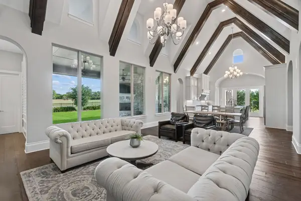 1041 Cliff Creek Drive, Prosper, TX 75078