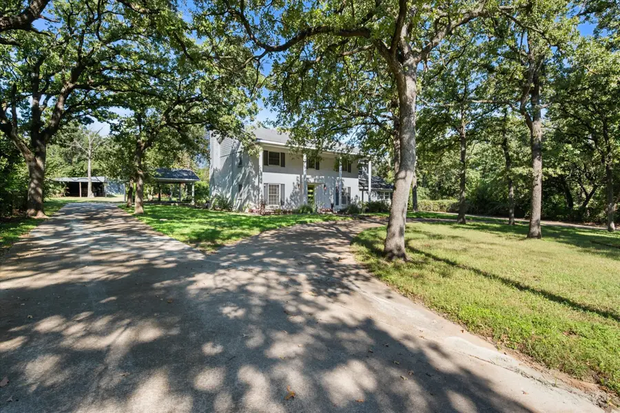 6522 Mark Drive, Burleson, TX 76028 - Image #3